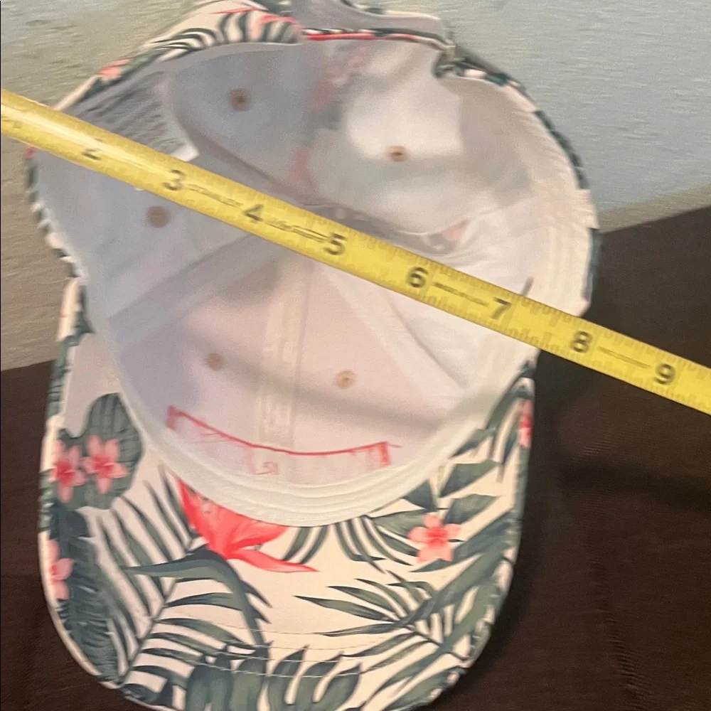#1590** Unisex’s Landshark Tropical Floral Trucker Hat - Cream & Green - Picture 6 of 7